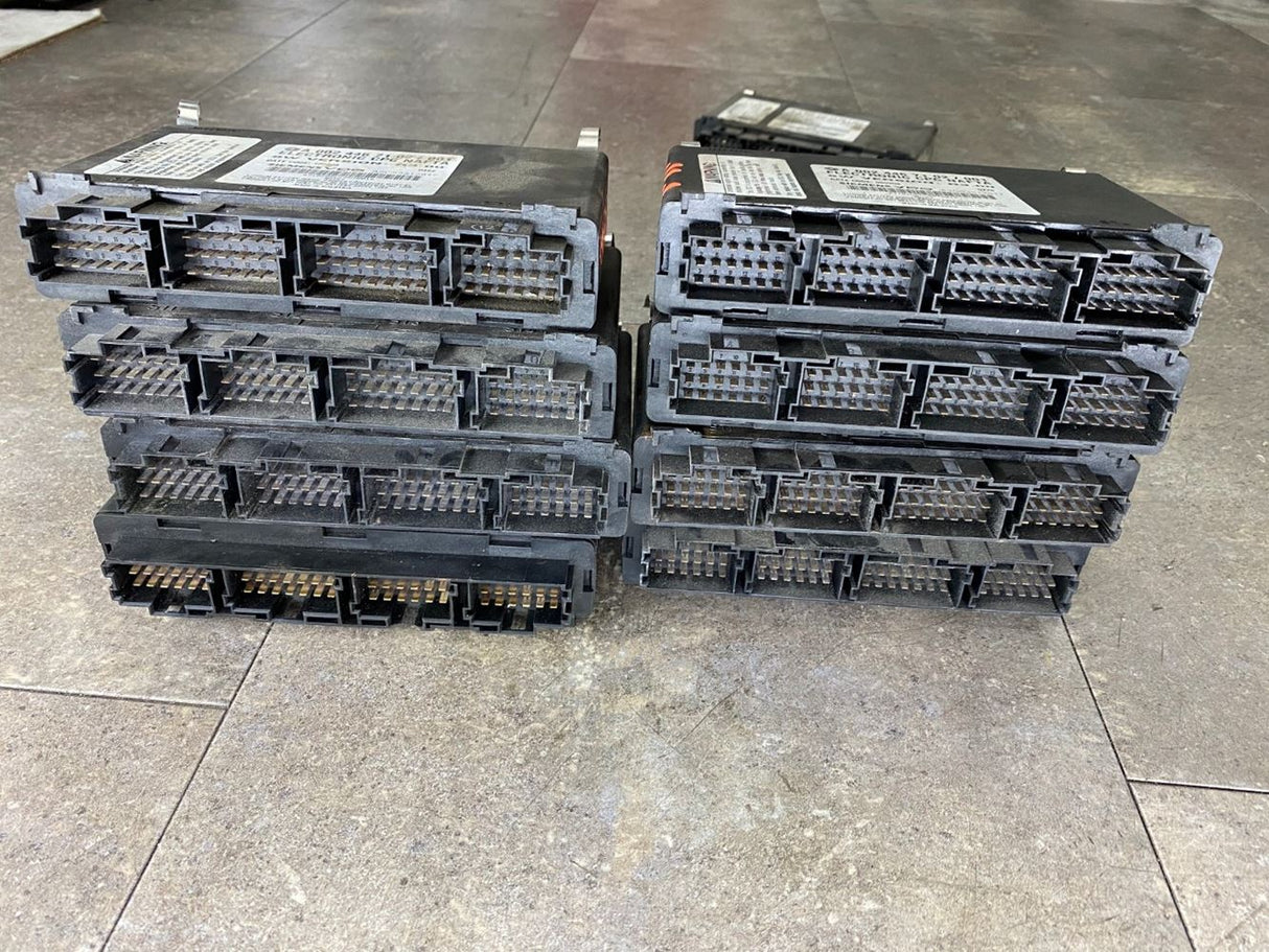 2008 Freightliner Cab Control Module CECU Part# A0024467102/001 For Sale