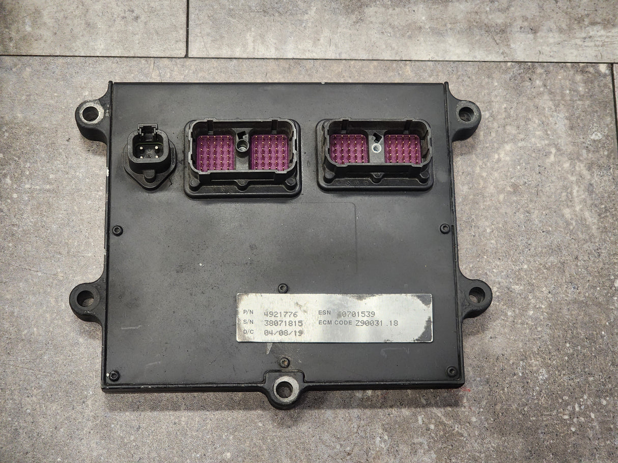 Cummins ISB ECM Part # 4921776 For Sale, CM850, CPL 8416, ECM Code Z90031