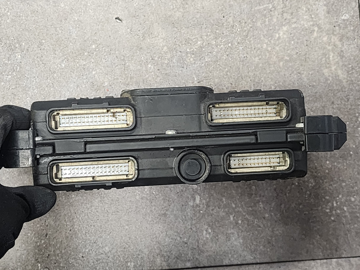 1998 Isuzu NPR TCM Part # 16258835