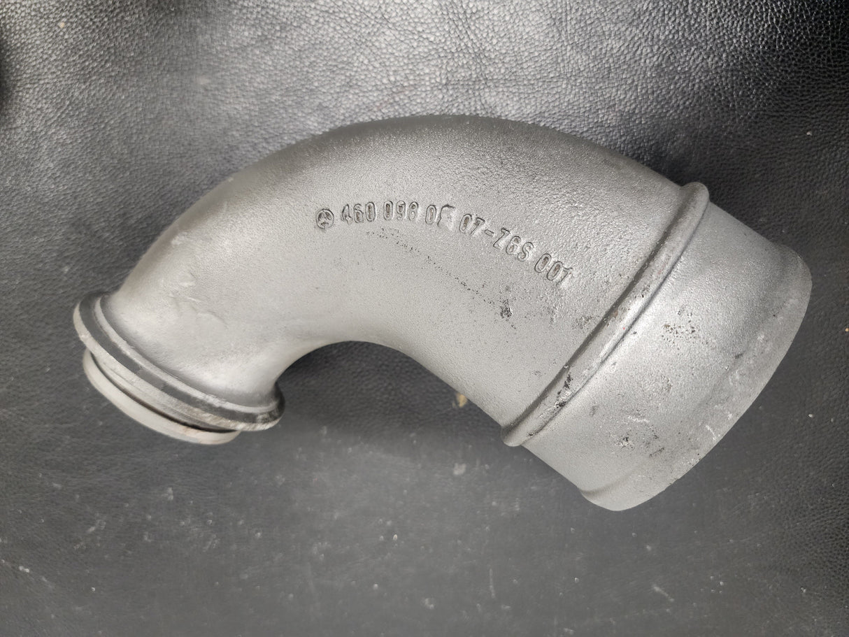 Mercedes 460 098 01 07 Z6S 001 Air Transfer Elbow Tube