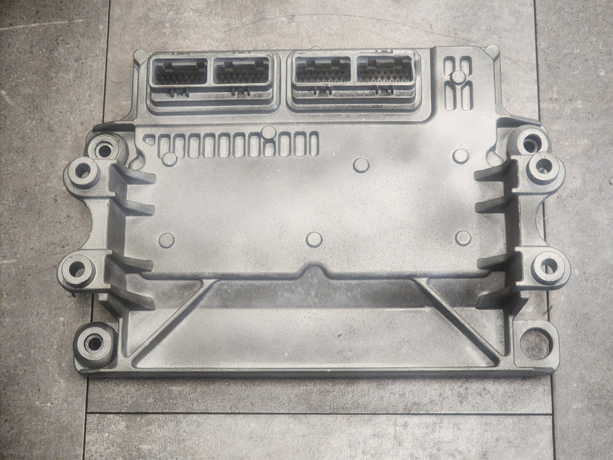 International DT466E ECM Part # 1839368C1