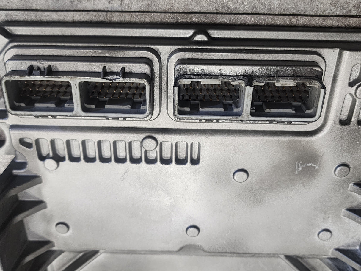 International DT466E ECM Part # 1839368C1