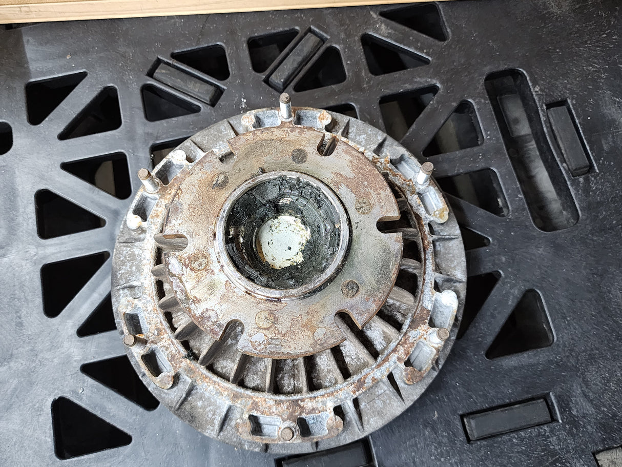 MACK MP7 H8HTMA197141 Fan Blades For Sale