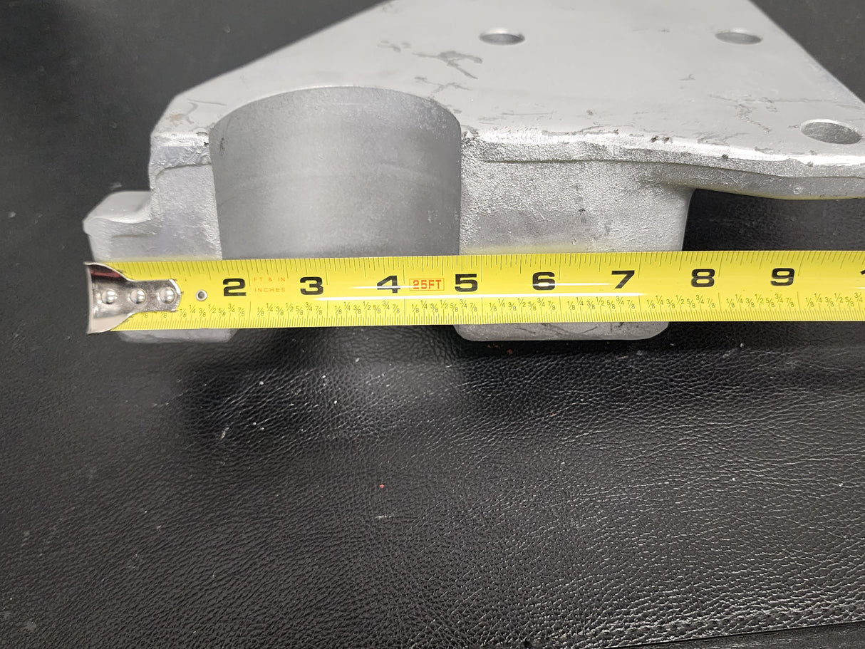 Ford Part E8HT-6A070-AA Rear Motor/Engine Mounts