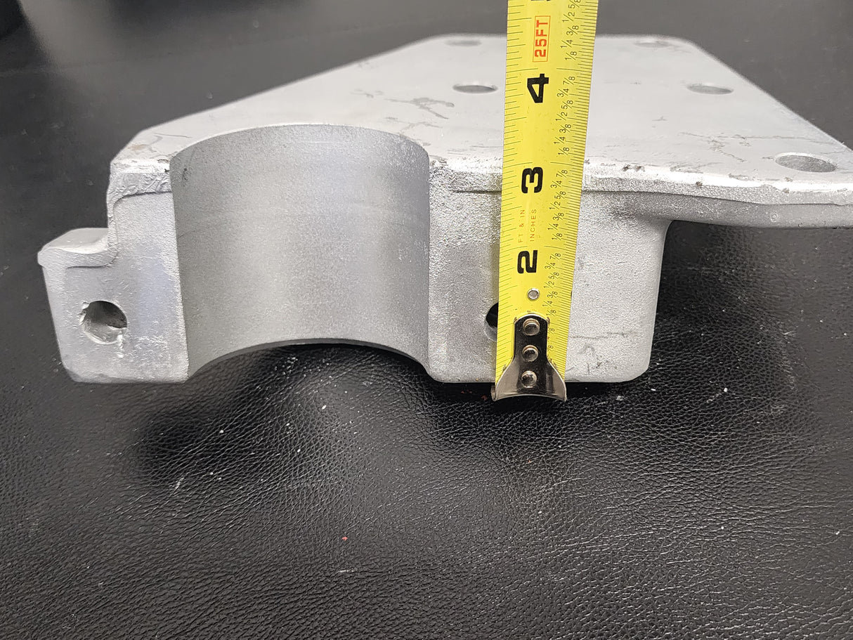 Ford Part E8HT-6A070-AA Rear Motor/Engine Mounts