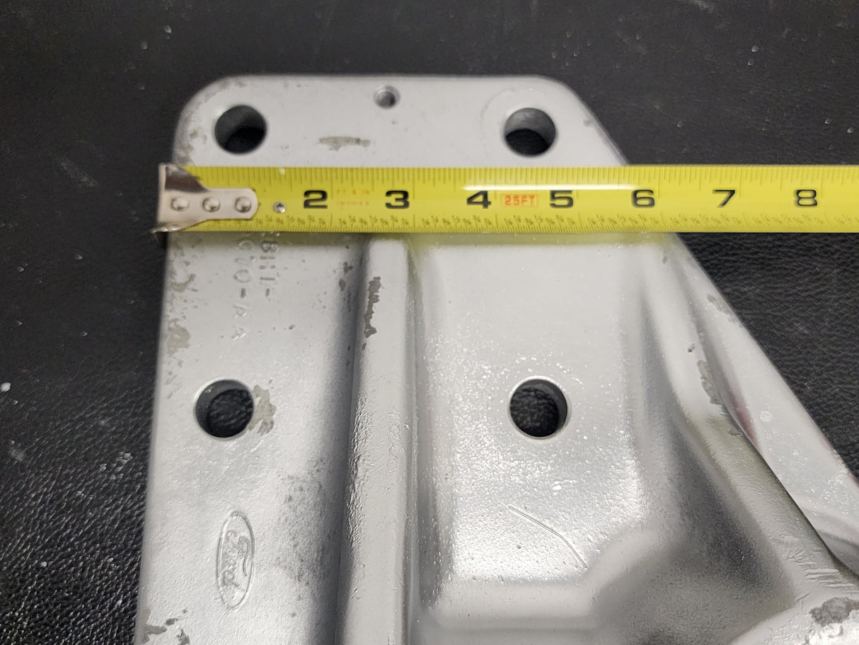 Ford Part E8HT-6A070-AA Rear Motor/Engine Mounts