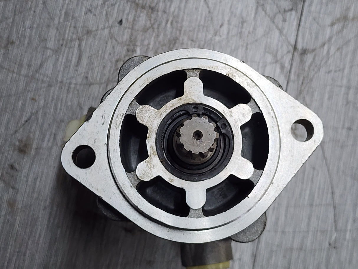 LUK Mack Power Steering Pump 38QC4135M7 For Sale