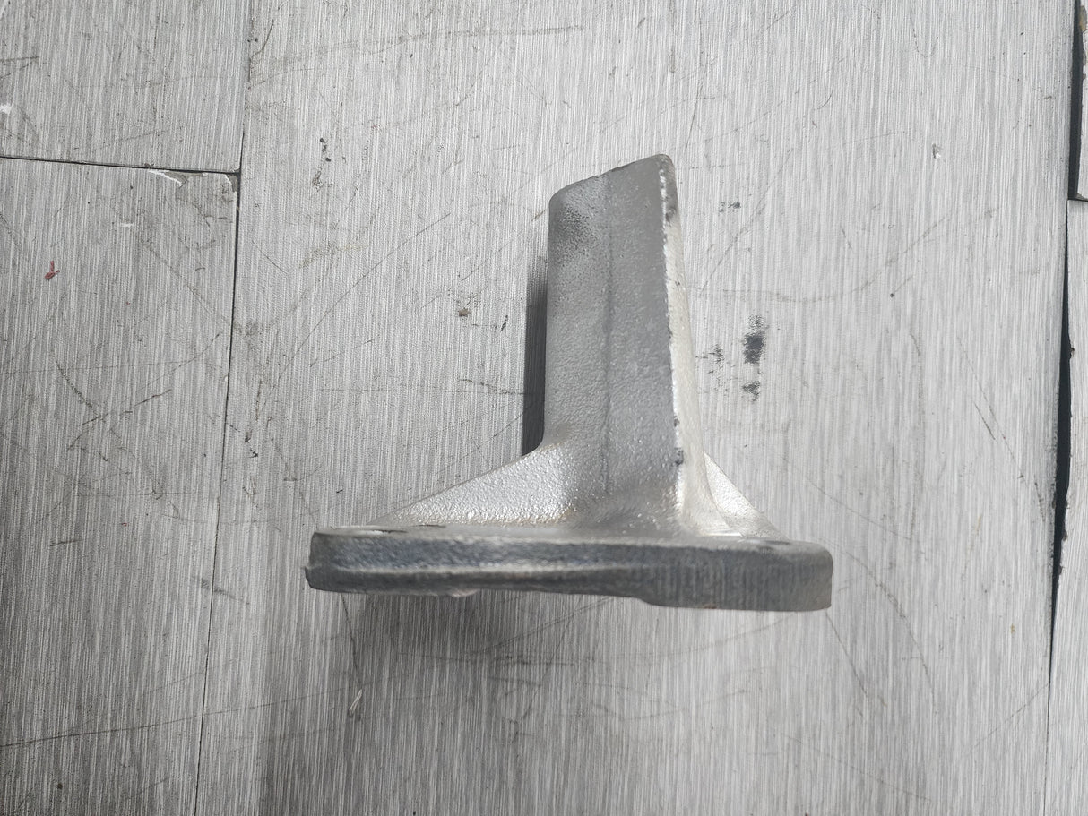 International Rear Engine Motor Mount Part # 1664750C1