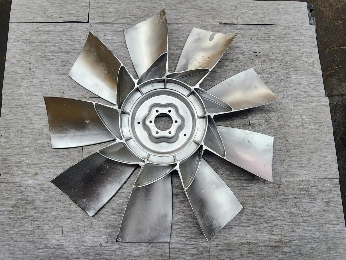 Detroit DD13 BorgWarner FAN BLADE PA6-GF30, 32 INCHES, 9 BLADES