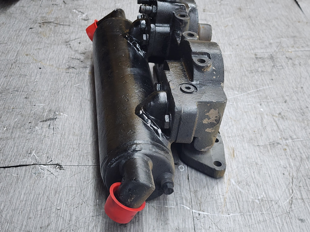 Cummins L10 Oil Filter Housing 3818909 For Sale