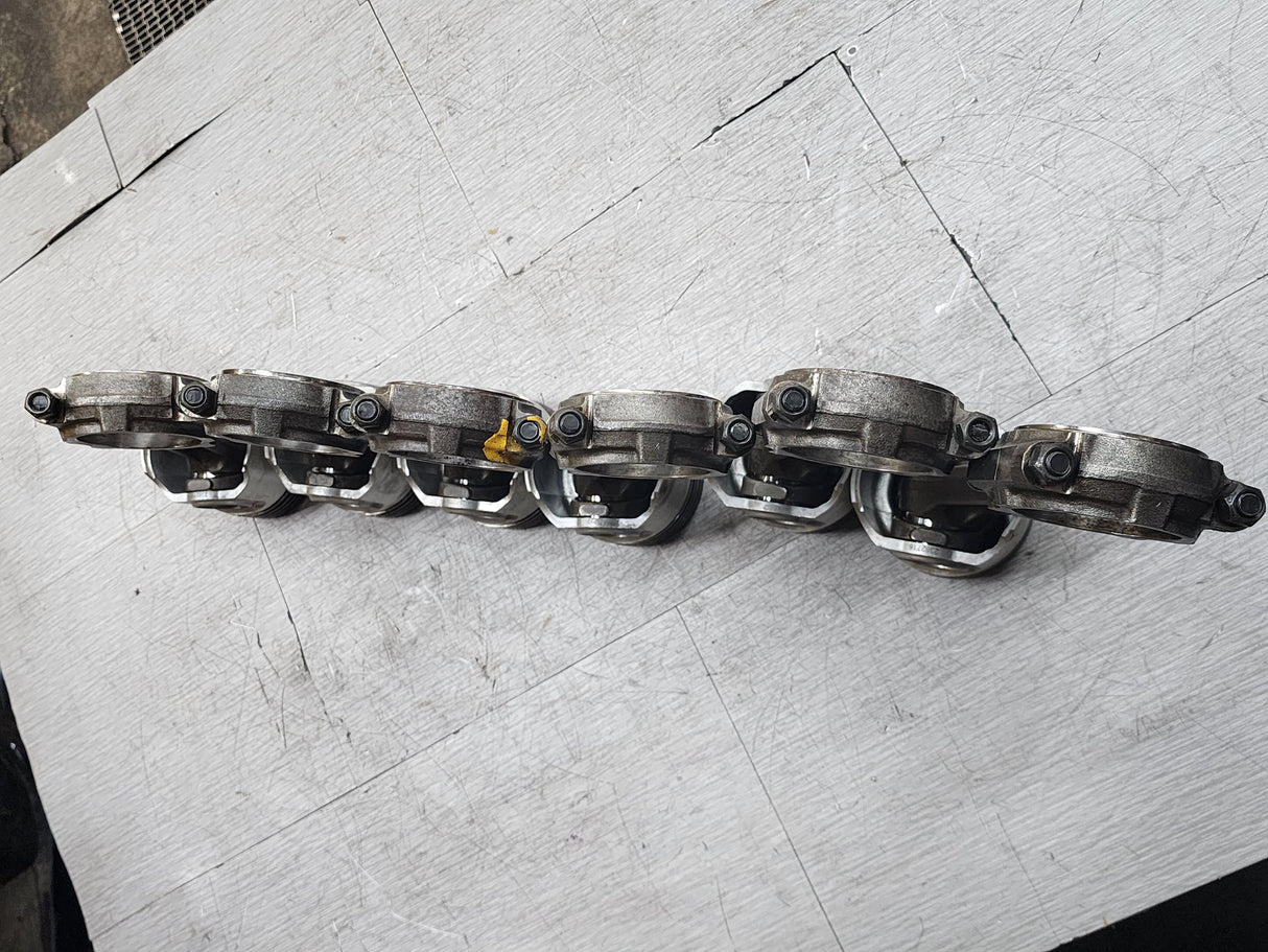 Caterpillar 3116 Pistons & Rods 4P-3313-1- For Sale