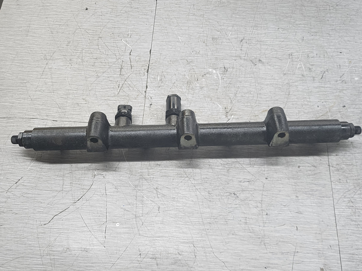927 Bosch Cummins ISL Fuel Common Rail Pipe For Sale