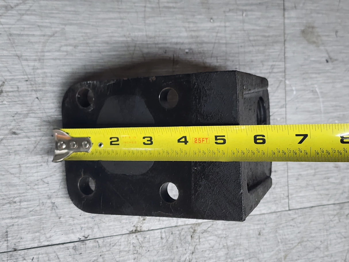 Caterpillar C7 Diesel Bluebird Engine Mount 009698