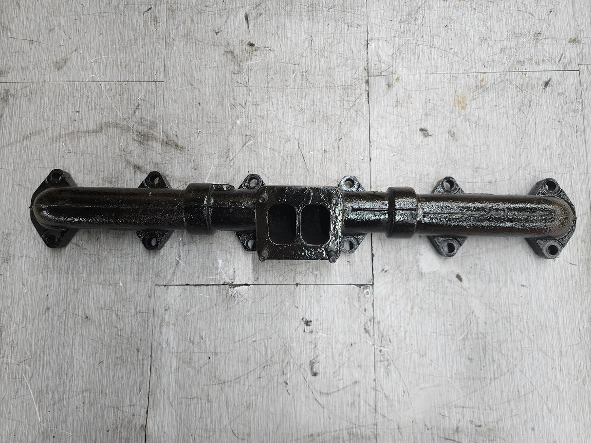 International DT466E Exhaust Manifold 1814143C2 For Sale