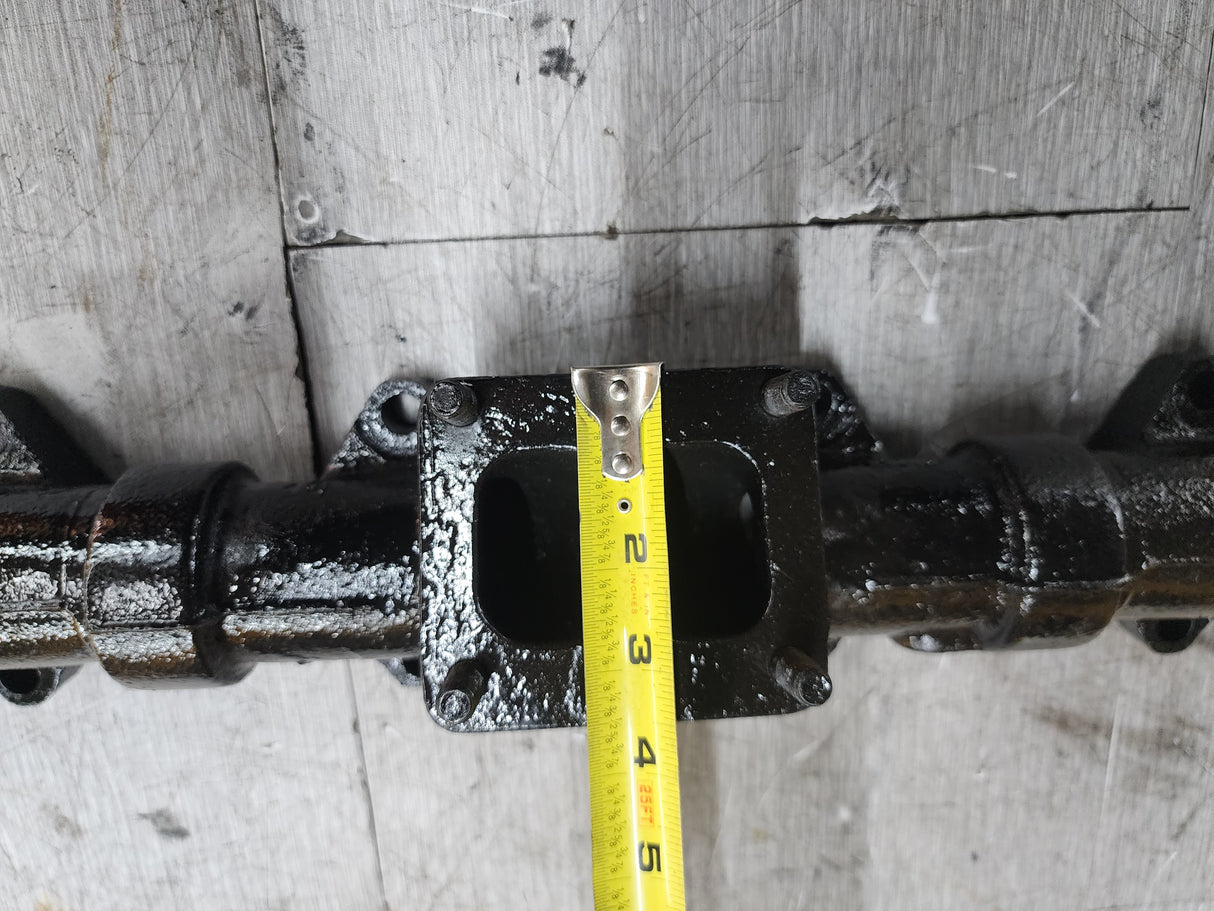 International DT466E Exhaust Manifold 1814143C2 For Sale