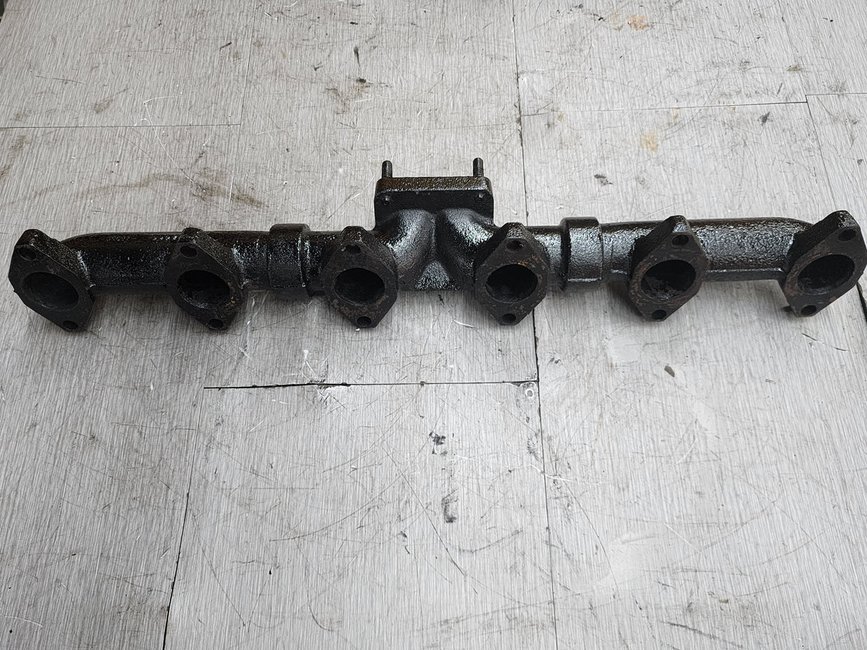 International DT466E Exhaust Manifold 1814143C2 For Sale