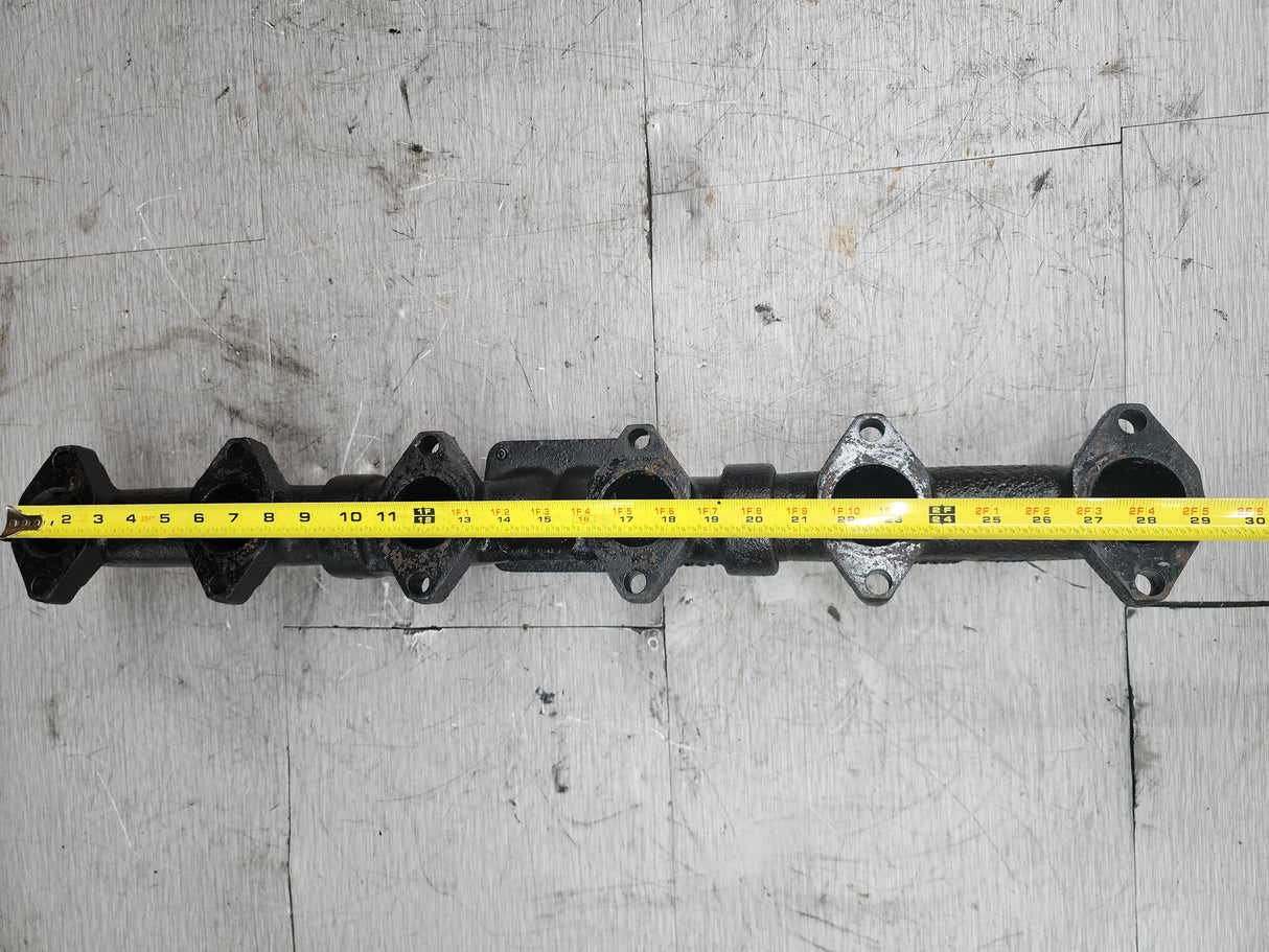 International DT466E Exhaust Manifold 1814143C2 For Sale