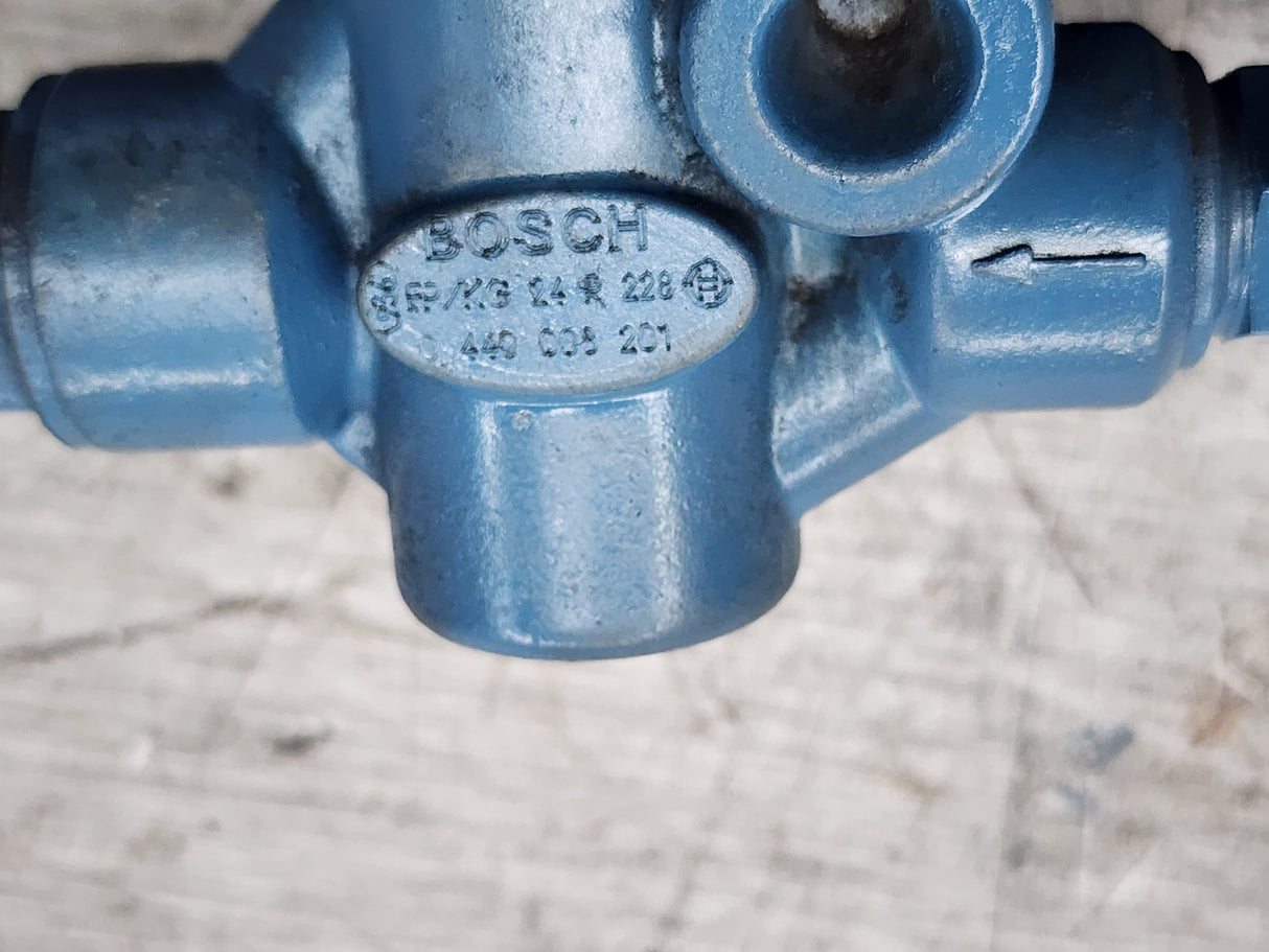 Bosch 936 International HEUI Oil Pump 1842423C92 For Sale