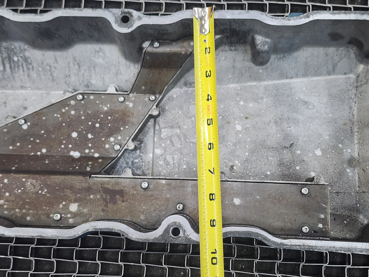 International DT466E EGR Diesel Engine Valve Cover For Sale