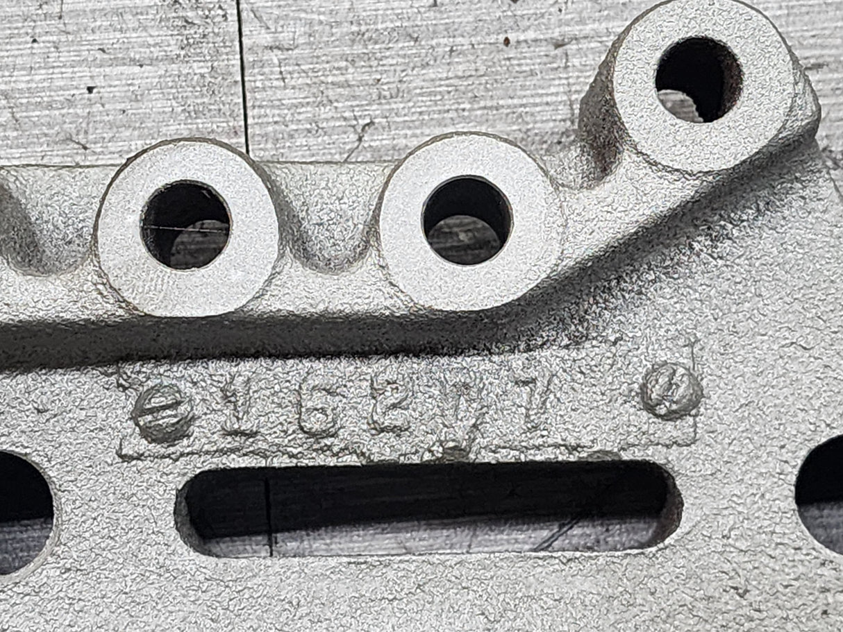 Cummins ISB 5.9L Fan Drive Support Bracket For Sale