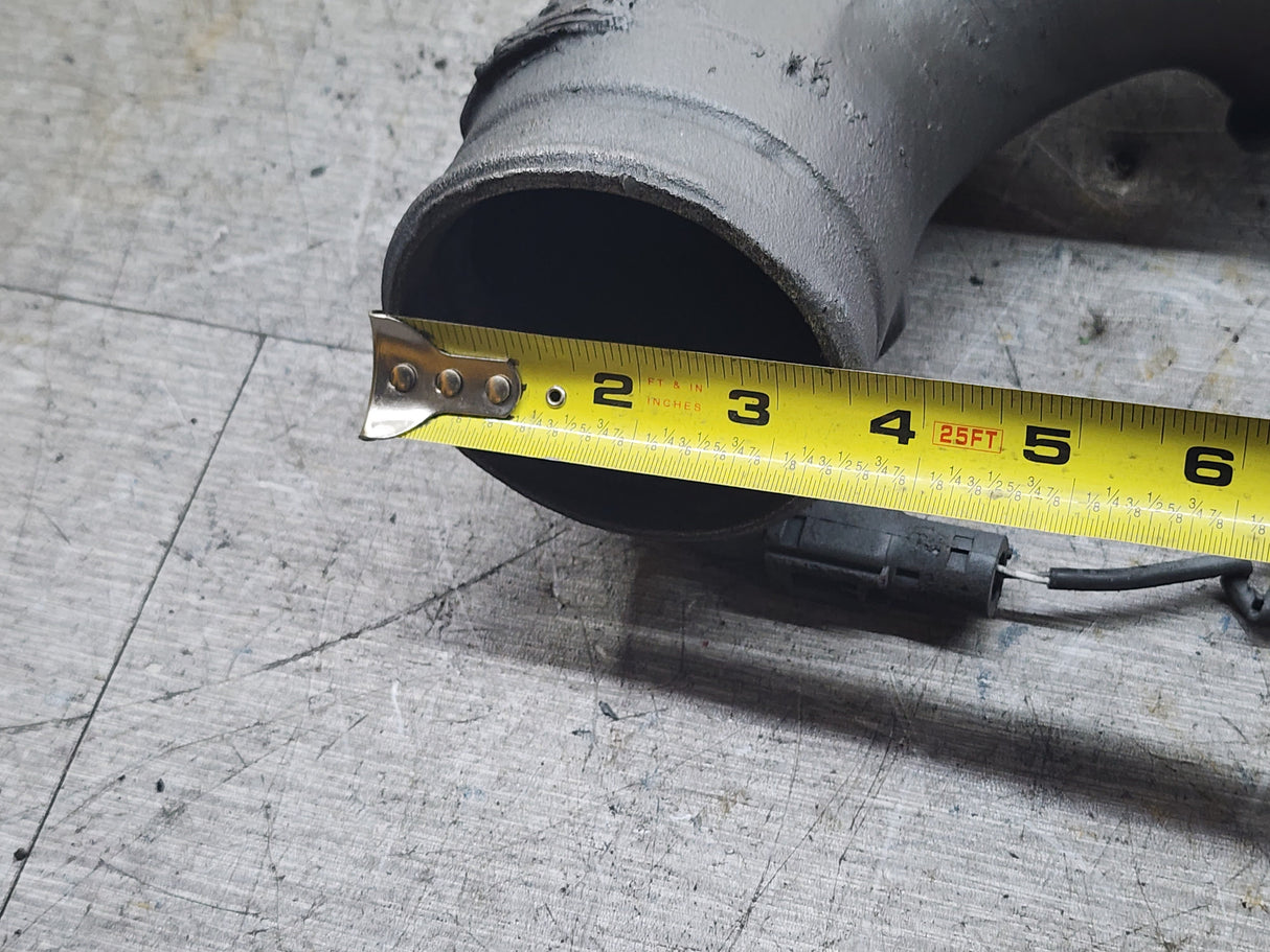 Mack 21262488 RC1 Air Intake Transfer Elbow Tube With Sensor For Sale