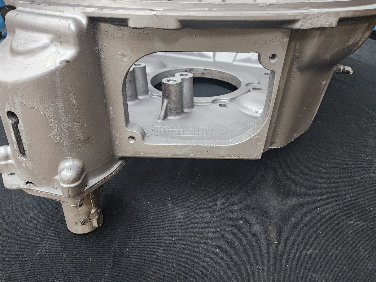 WABCO EATON Aluminum Transmission Bell Housing Part # 4306008 A-7802 With Salve Cylinder 20857