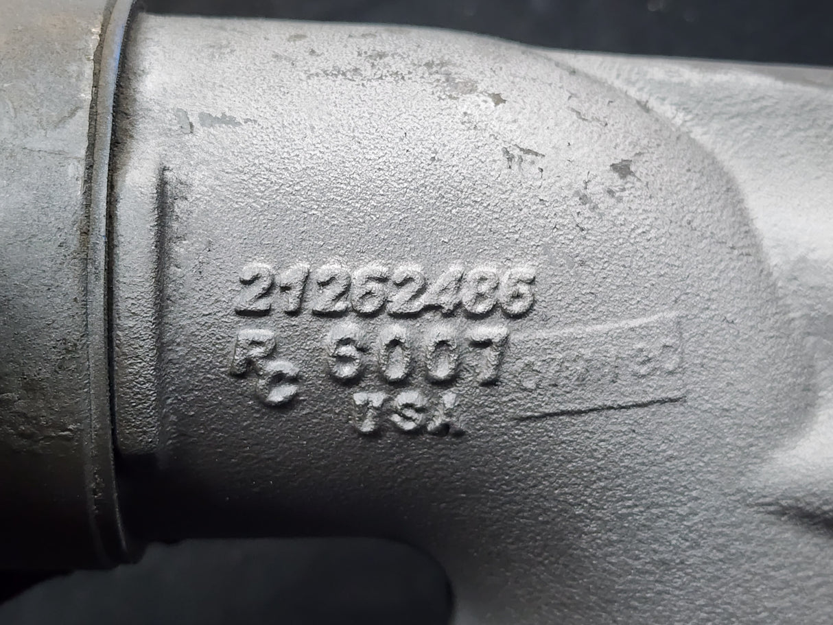 Mack 21262486RC6007 Air Intake Transfer Elbow Tube