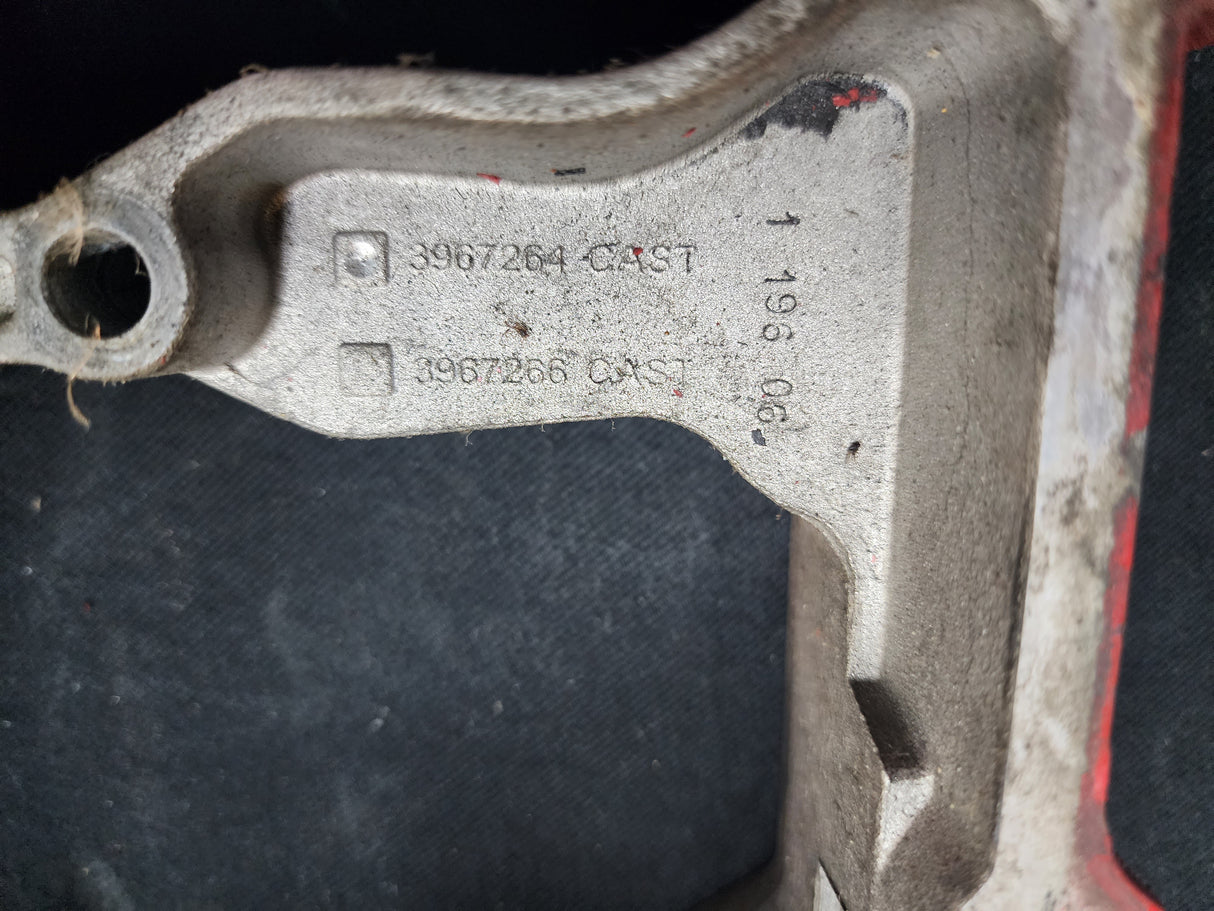 Cummins ISL Engine Rocker Housing Part # 3967265 MACH For Sale
