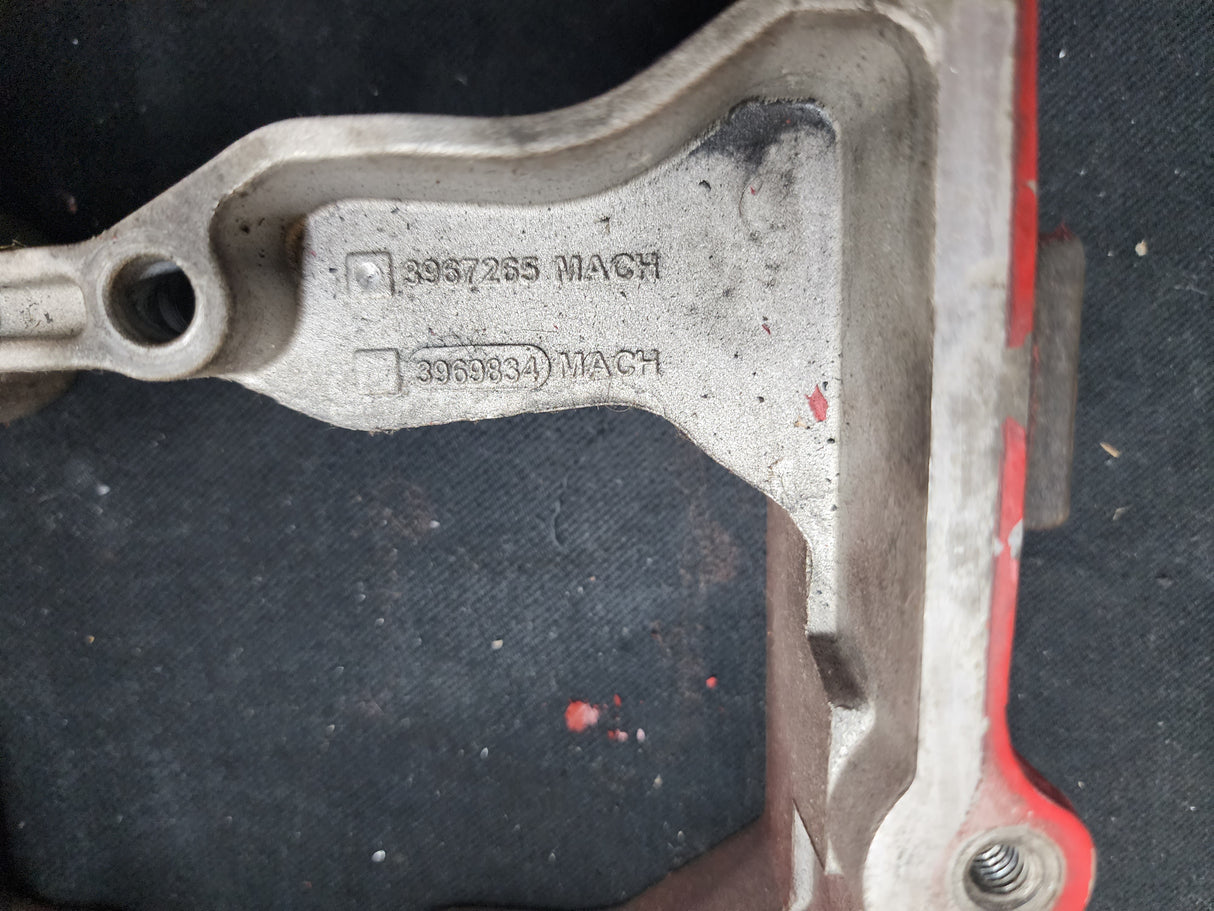 Cummins ISL Engine Rocker Housing Part # 3967265 MACH For Sale