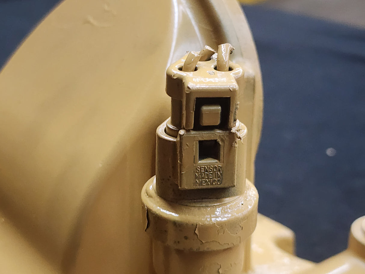 2004 Caterpillar C9 8.8L Diesel Engine Cylinder Block Breather 2435203 For Sale