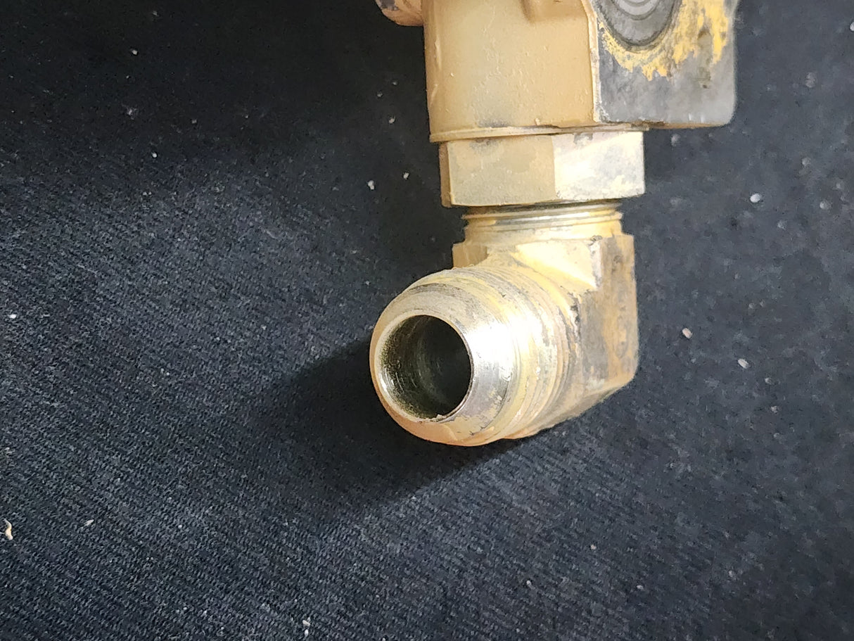 2004 Caterpillar C9 8.8L Diesel Engine Cylinder Block Breather 2435203 For Sale