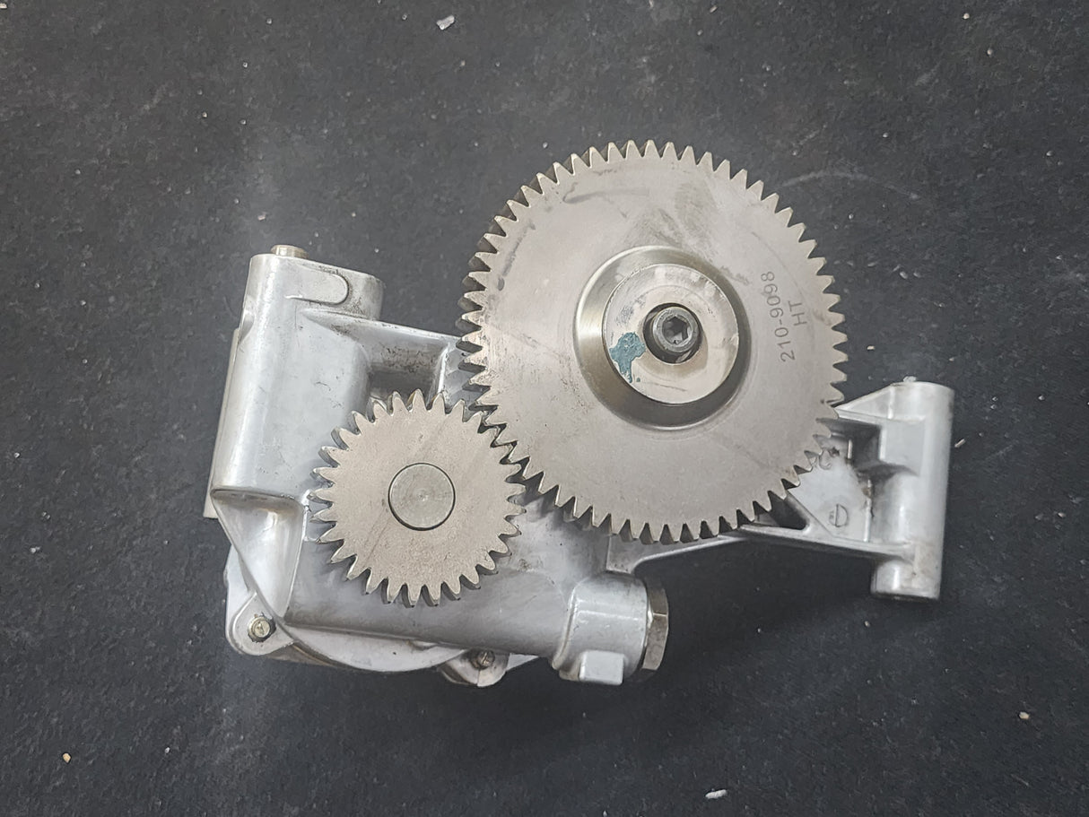 Caterpillar C9 8.8L Diesel Engine Oil Pump 2105522 Excavator 330DL Dozer D6R D7R For Sale