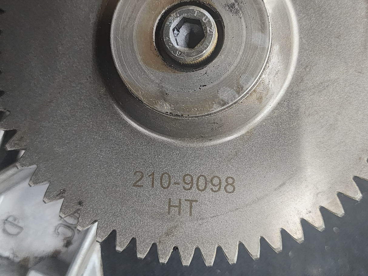 Caterpillar C9 8.8L Diesel Engine Oil Pump 2105522 Excavator 330DL Dozer D6R D7R For Sale