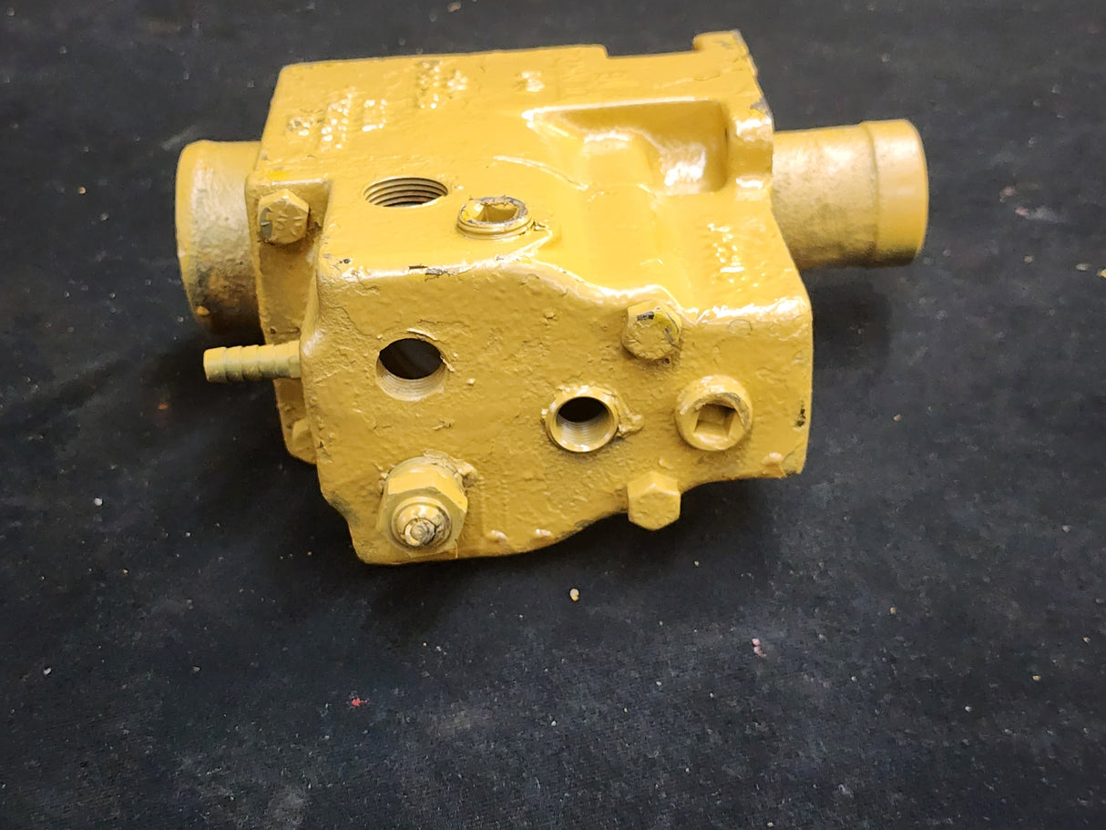 Caterpillar 3406B Engine Thermostat Housing OEM 9N3242 For Sale