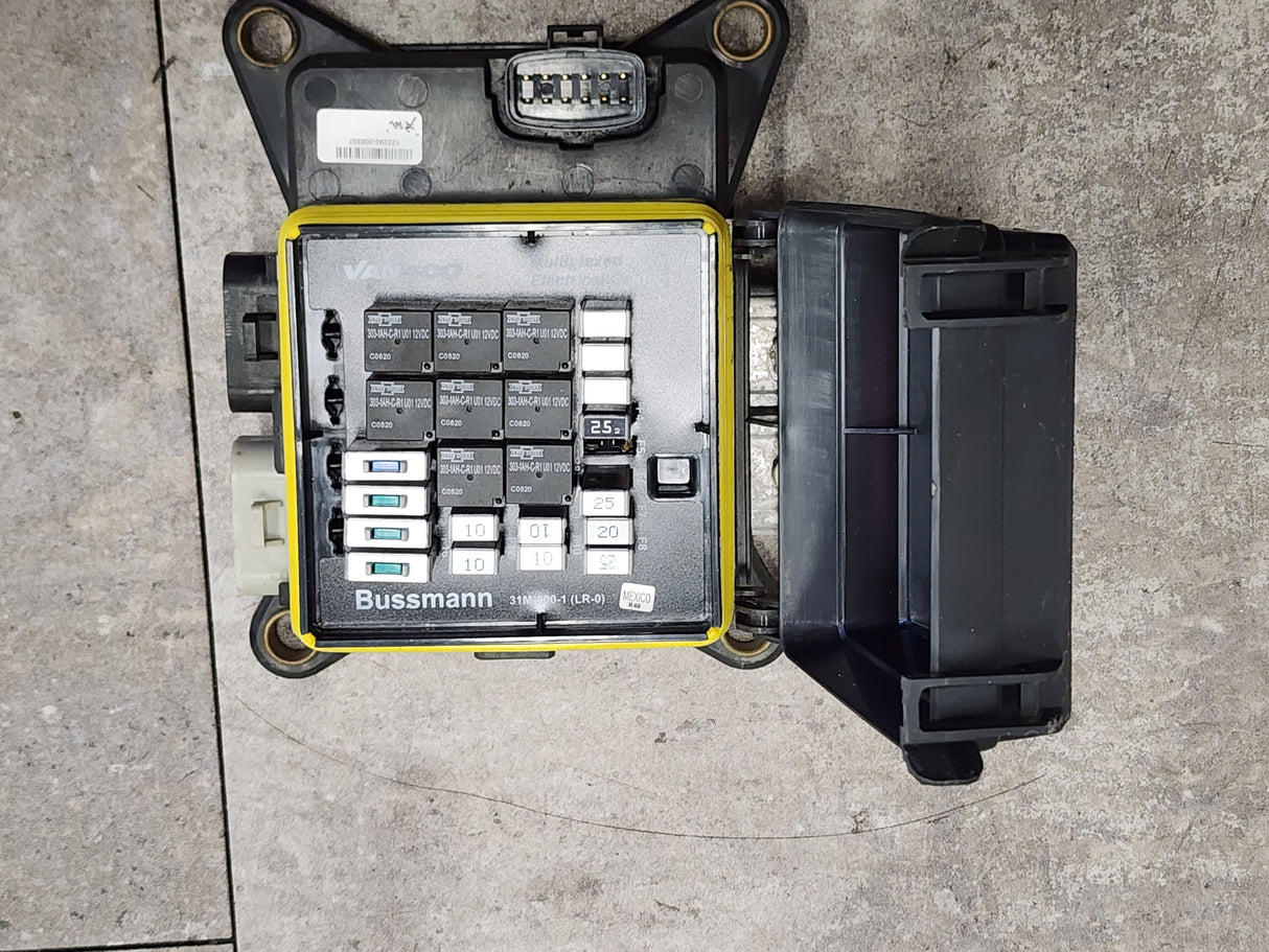 Parker VANSCO Fuse Panel T3 T5 For Sale, Bussmann 31M-000-1, Part # 122290-000357