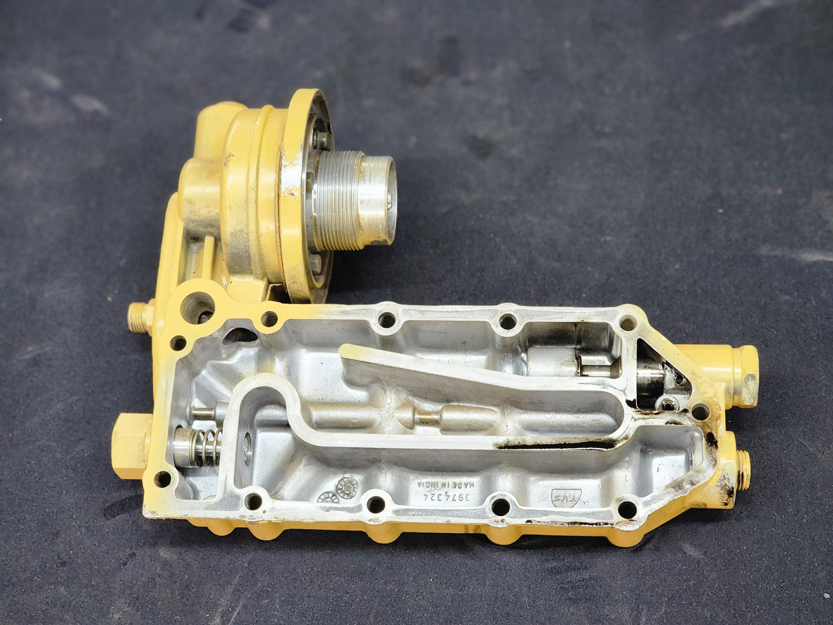 Cummins ISL 8.3L Diesel Engine Oil Filter Base Cooling Cover 3974324 For Sale