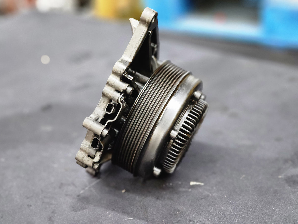 BEHR Detroit DD15 H313734 Electrical Water Pump For Sale, Part # A4732020210