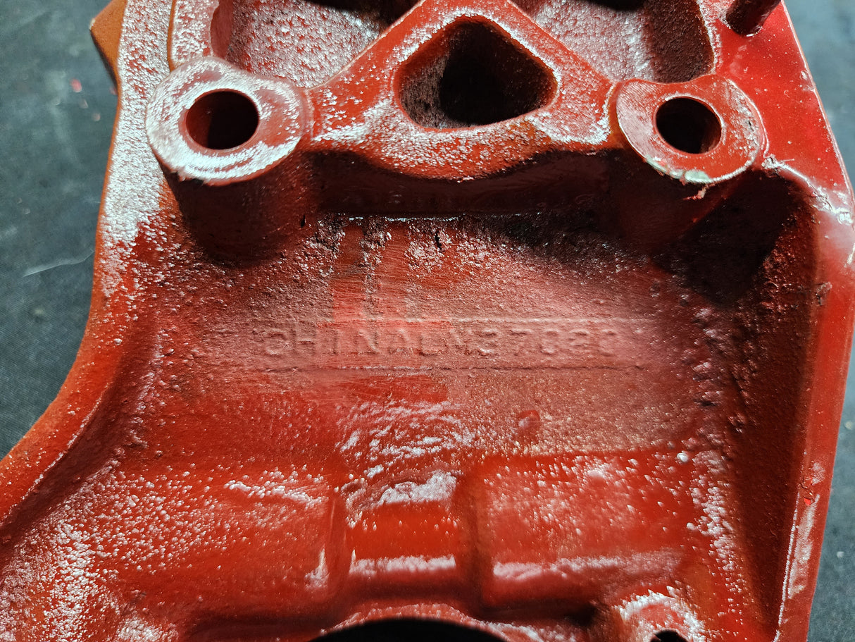 Cummins Diesel Engine Alternator Bracket LM370201 For Sale