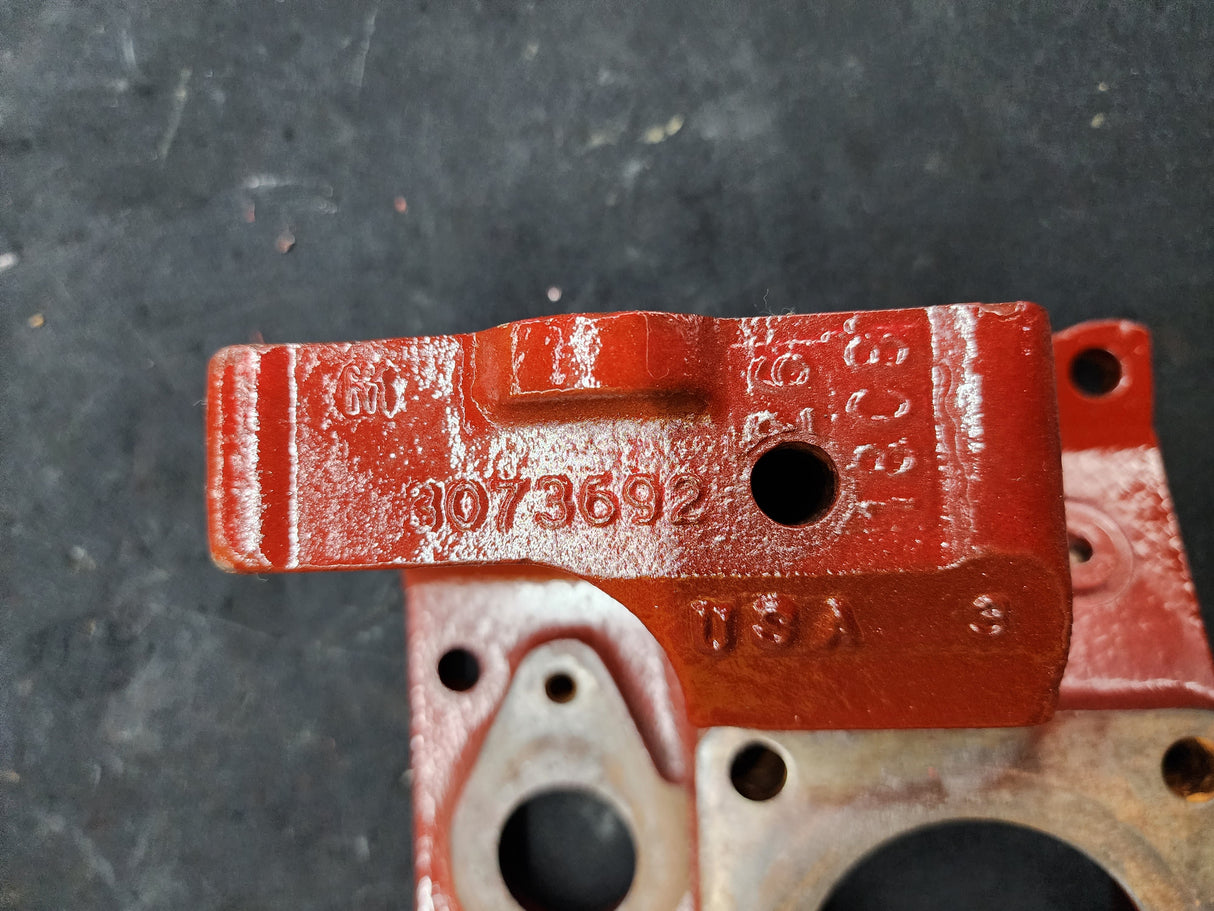 Cummins ISM Engine Thermostat Housing Support 3073692 For Sale