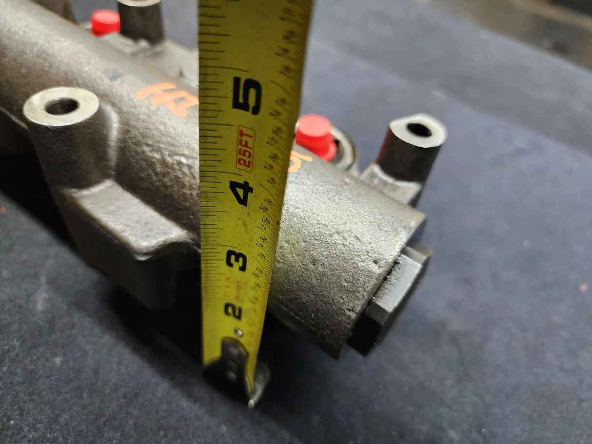 International DT466E EGR Diesel Engine Fuel and Oil Manifold Rail Part# 1841968C4 For Sale