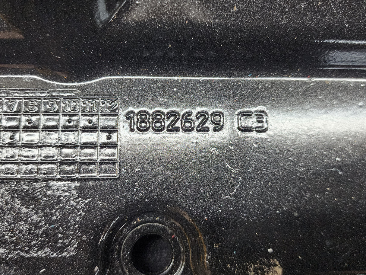 OEM International MaxxForce7 Valve Cover Part# 1882629C3 For Sale