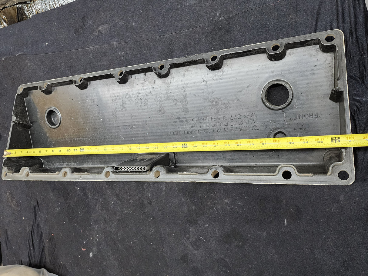 Cummins L10 Plus Valve Cover 3080373 For Sale