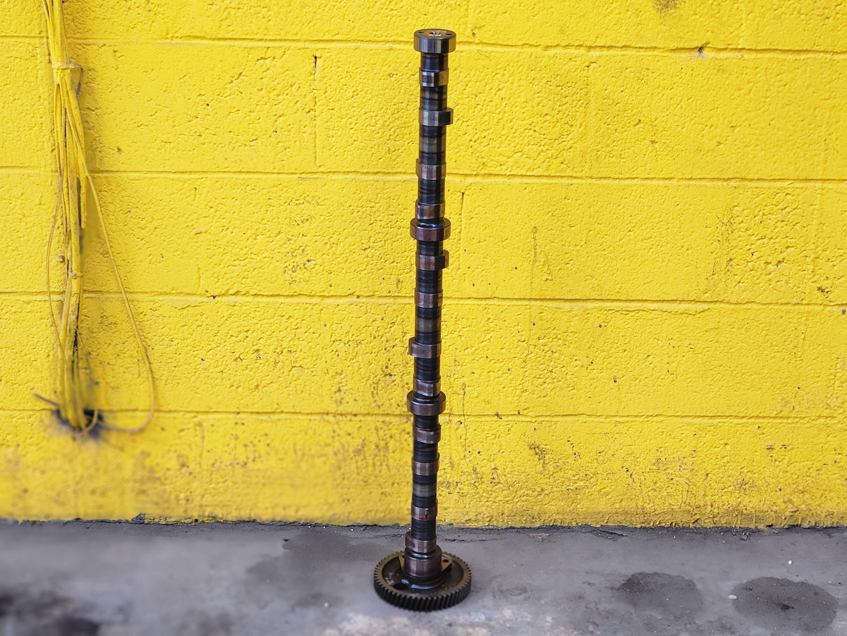 1998 International DT466E Camshaft & Cam Gear For Sale