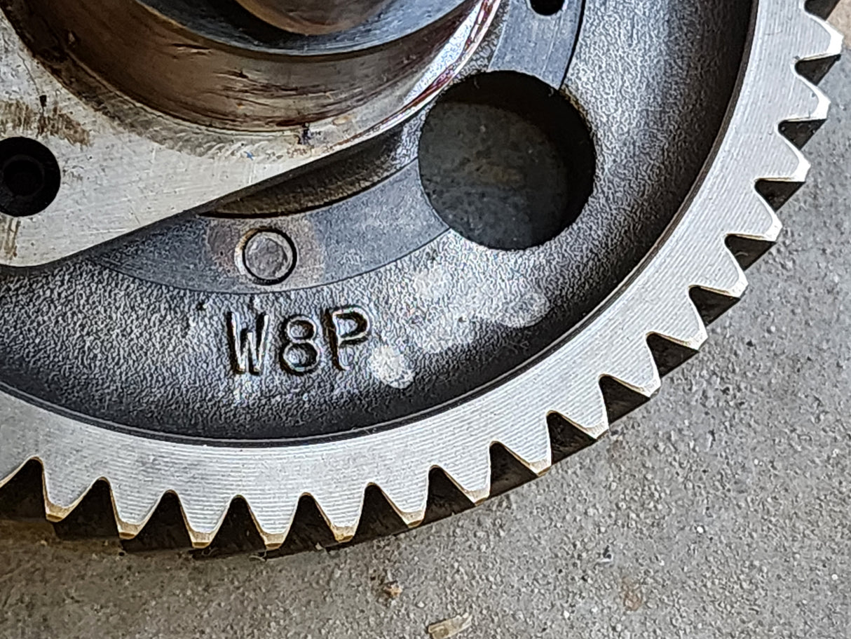 1998 International DT466E Camshaft & Cam Gear For Sale