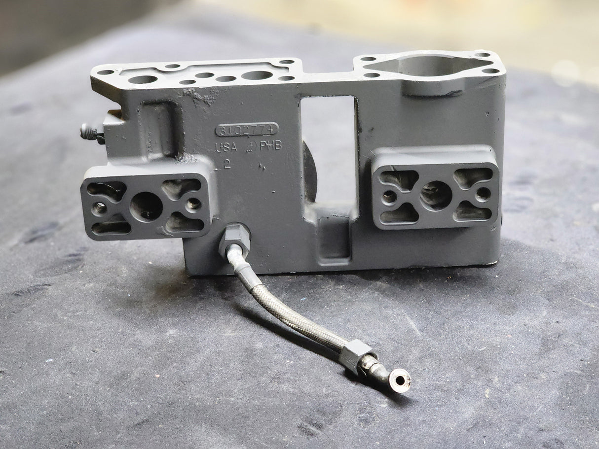 Cummins ISM Diesel Engine Oil Filter Base Housing 3102774 For Sale