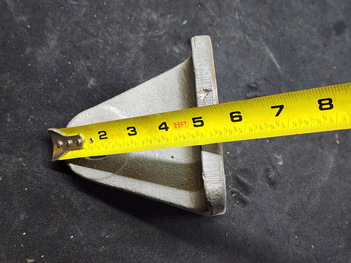 Caterpillar 3126 680224 Rear Engine Mount