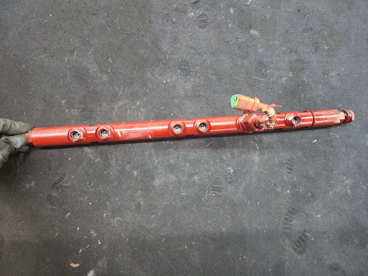 Cummins ISX15 Diesel Engine Fuel Distribution Rail/ Accumulator 4307194 For Sale
