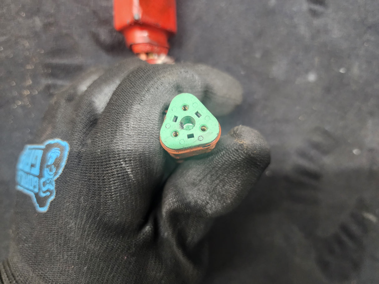 Cummins ISX15 Diesel Engine Fuel Distribution Rail/ Accumulator 4307194 For Sale