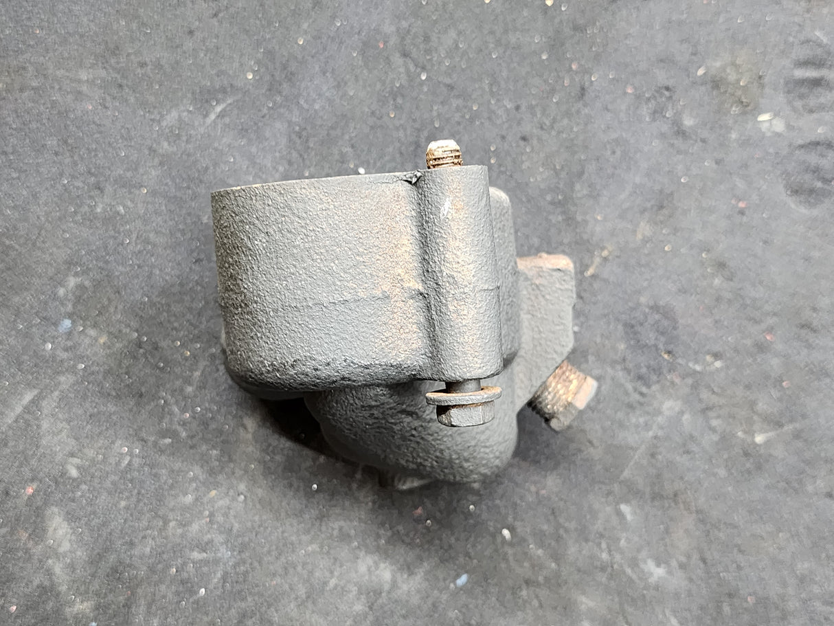 International DT360 Diesel Engine Thermostat Housing 1813956C1