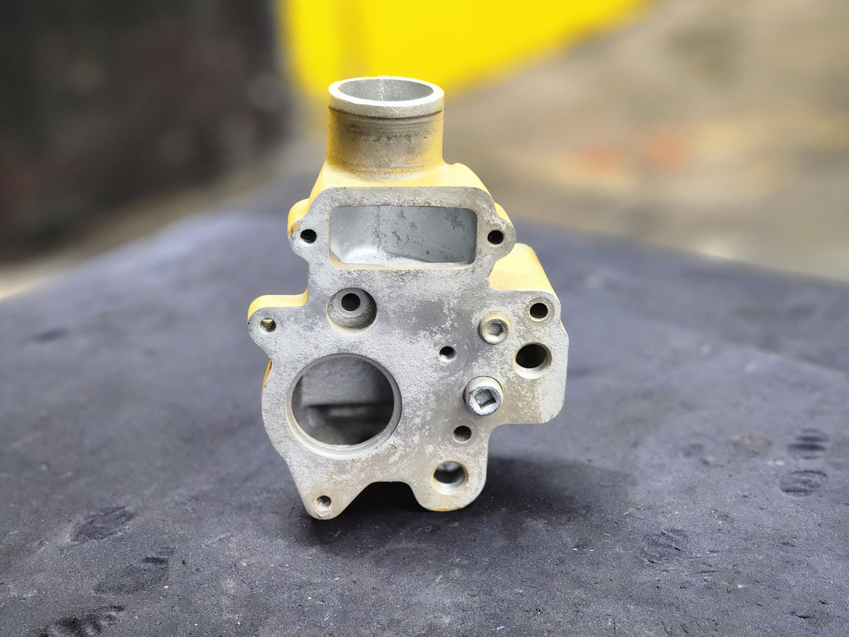 Caterpillar 3406 Diesel Engine Regulator Housing 9Y-2587 For Sale